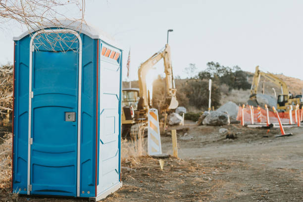 Portable Toilet Options We Offer in Mount Clemens, MI